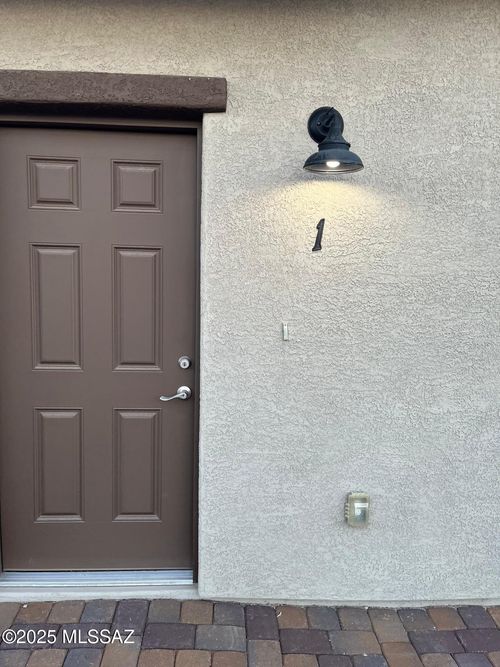 1-237 E 25th St, Tucson, AZ, 85713-1696 | Card Image