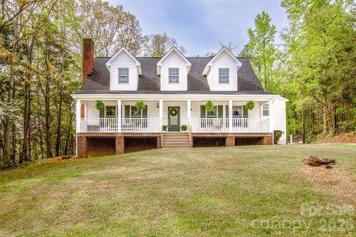 158 Wood Acre Dr, Mooresville, NC, 28115-5752 | Card Image