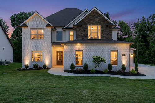 373 Young Ln, Pleasant View, TN, 37146-2401 | Card Image