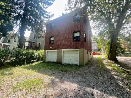 38 Glenmore Ave, Pittsburgh, PA, 15229-1828 | Card Image