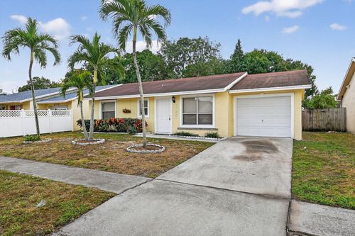 6158 Arcade Ct, Lake Worth, FL, 33463-5836 | Card Image