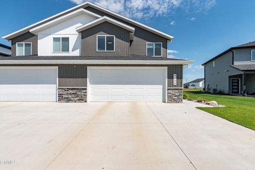 4120 Steel Pl, Bismarck, ND, 58503-6590 | Card Image