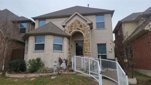 1020 Paradise Cv, Carrollton, TX, 75006-1548 | Card Image
