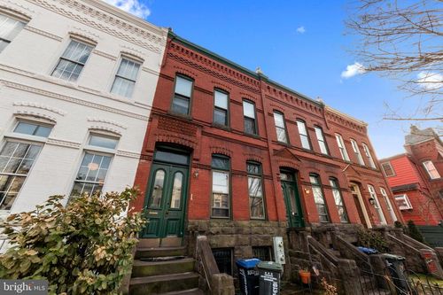1013 Independence Ave Se, WASHINGTON, DC, 20003-3921 | Card Image