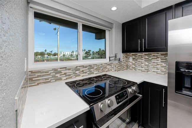 APT-33 - 363 Pinellas Bayway S, Condo with 2 bedrooms, 1 bathrooms and null parking in TIERRA VERDE FL | Image 10