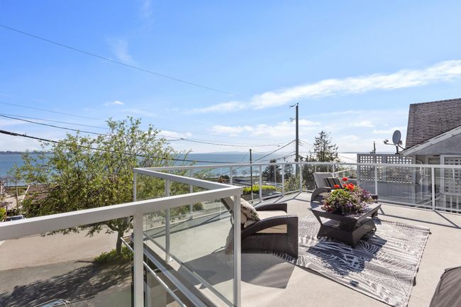 14793 Mcdonald Avenue, House other with 5 bedrooms, 3 bathrooms and 4 parking in White Rock BC | Image 7
