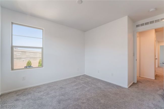 Bedroom #3 | Image 35