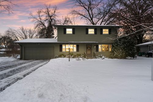204 104th Ln Nw, Coon Rapids, MN, 55448-5041 | Card Image
