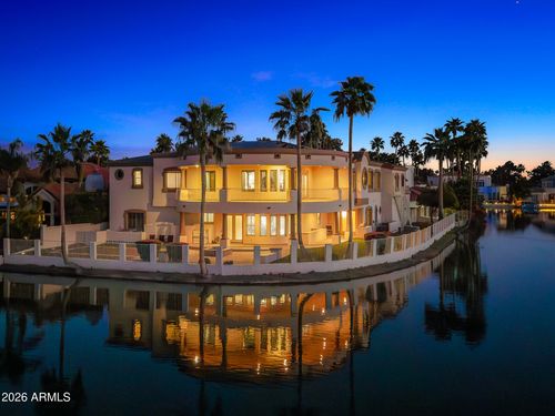 1402 E Coral Cove Dr, Gilbert, AZ, 85234-2600 | Card Image