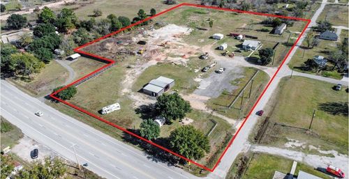 946 Saint Marys St, Hempstead, TX, 77445-4307 | Card Image