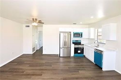 apt-205-12 Vista Palm Ln, Vero Beach, FL, 32962-0812 | Card Image