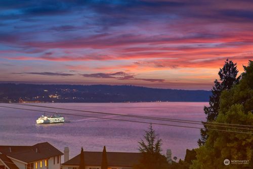 unit-b-3710 W Mukilteo Blvd, Everett, WA, 98203-1259 | Card Image
