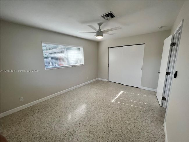 2207 - 2209 Ne 15th Ave, Home with 1 bedrooms, 1 bathrooms and null parking in Wilton Manors FL | Image 13