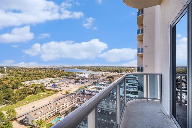NORTH BALCONY | Image 22