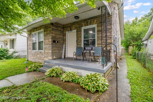3538 Kahlert Ave, Louisville, KY, 40215-1813 | Card Image