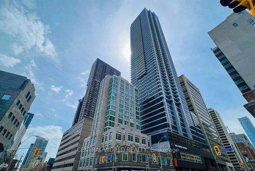 4005-395 Bloor St E, Toronto, ON, M4W0B4 | Card Image