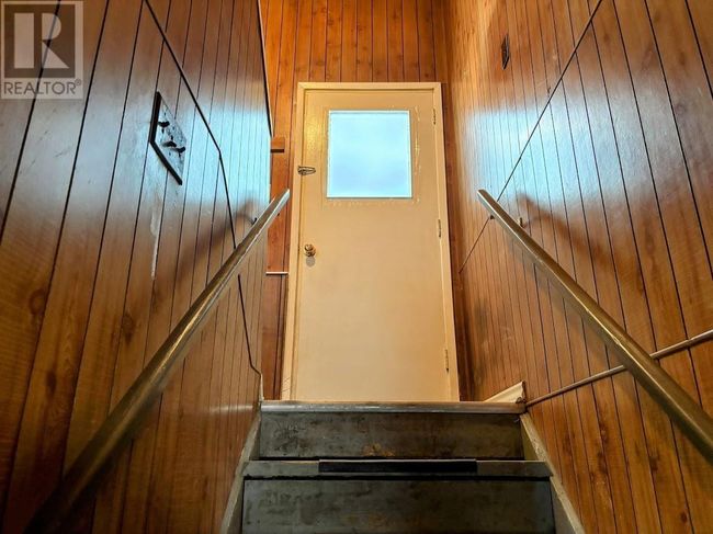 68 Neebig Ave, Home with 3 bedrooms, 2 bathrooms and null parking in Manitouwadge ON | Image 32