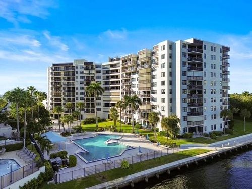 311-2900 Ne 14th Street Cswy, Pompano Beach, FL, 33062-3641 | Card Image
