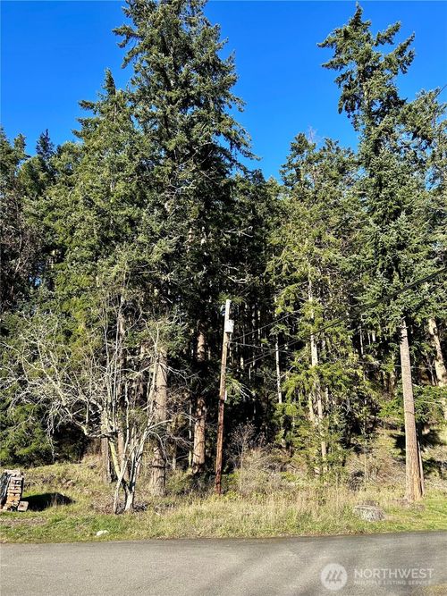 55 Vancouver Pl, Port Townsend, WA, 98368-9445 | Card Image