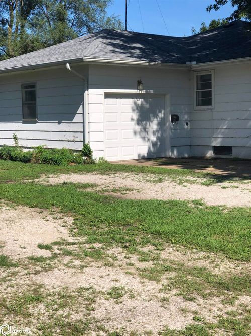 1307 Green St., Oskaloosa, IA, 52577 | Card Image