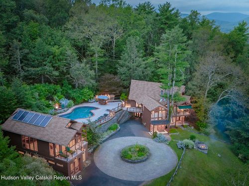 75 Hill 99, Woodstock, NY, 12498-1424 | Card Image