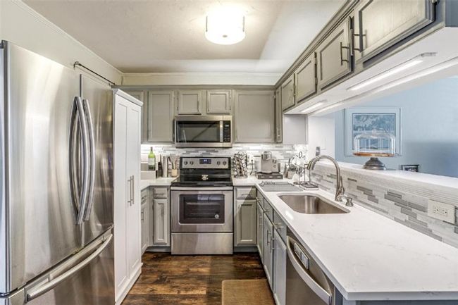 32 Abbey Rd, Condo with 2 bedrooms, 2 bathrooms and null parking in Euless TX | Image 15