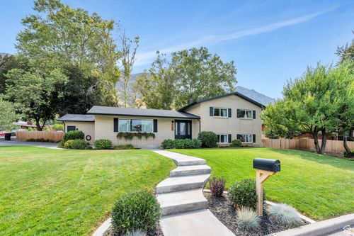 3202 Cherokee Ln, Provo, UT, 84604-4871 | Card Image