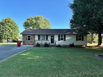 1440 Old Highway 52, House other with 3 bedrooms, 1 bathrooms and null parking in Lafayette TN | Image 1