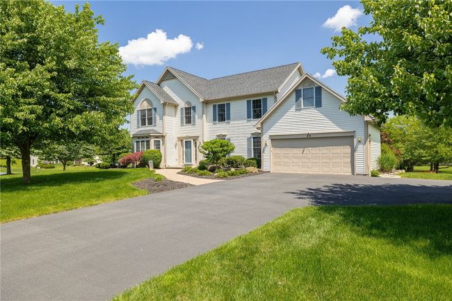 20 Chippenham Drive, House other with 5 bedrooms, 4 bathrooms and null parking in Penfield NY | Image 2