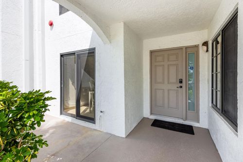 apt-203-7455 Glendevon Ln, Delray Beach, FL, 33446-2877 | Card Image