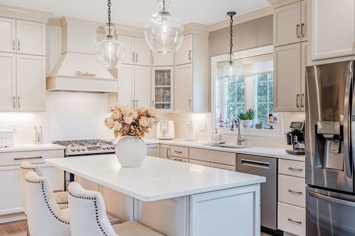 59 Camden Ln, Cranston, RI, 02921-2751 | Card Image