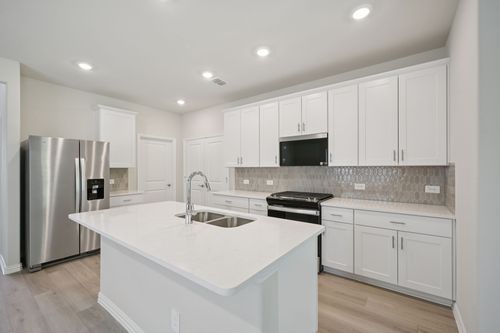 4111 Lavon Dr, Farmersville, TX, 75442-2635 | Card Image