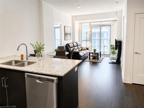1506-65 Speers Rd, Oakville, ON, L6K0J1 | Card Image
