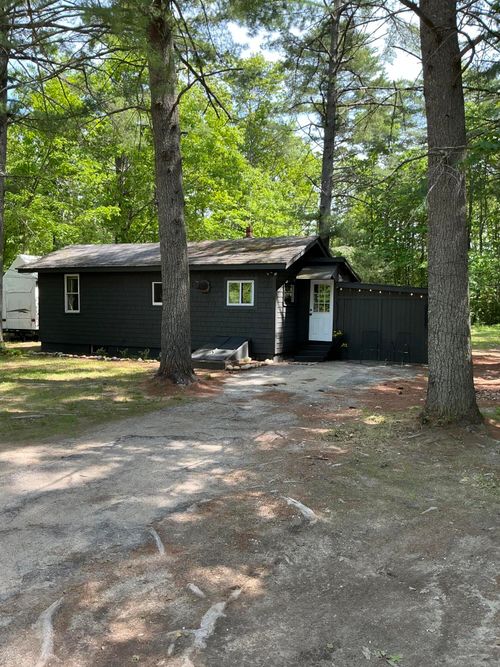 16 Morse Ave, Oxford, ME, 04270-3350 | Card Image
