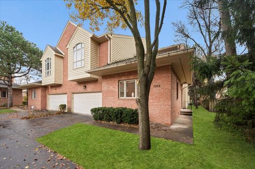 1743 Melise Dr, Glenview, IL, 60025-1768 | Card Image