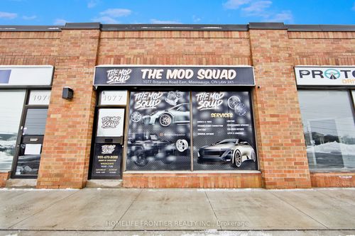 {{alt}} | Card Image