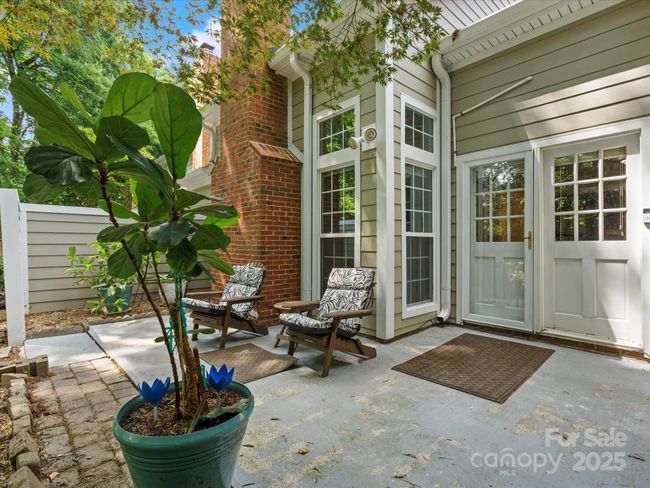 9473 Kings Falls Dr, Condo with 2 bedrooms, 2 bathrooms and null parking in Charlotte NC | Image 25