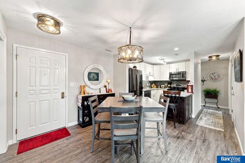 265-3001 S 51st Street Ct, Lincoln, NE, 68506-3496 | Card Image