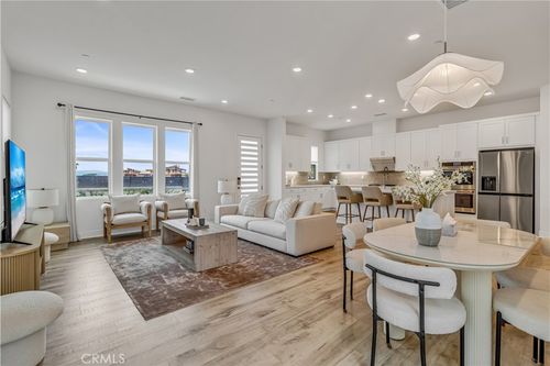 9327 Astor, Irvine, CA, 92618-1471 | Card Image
