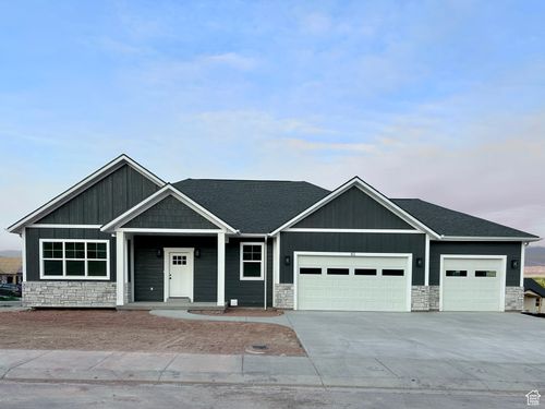 82 W 500 S, Gunnison, UT, 84634-7729 | Card Image