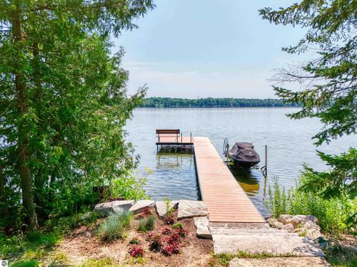 6501 Timberlake Dr, Elk Rapids, MI, 49629-9776 | Card Image