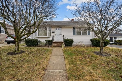 14 Maxfield Avenue, East Providence, RI, 02914+ | Card Image