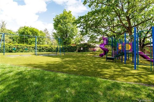 apt-23-182 Pinewood Rd, Hartsdale, NY, 10530-1423 | Card Image