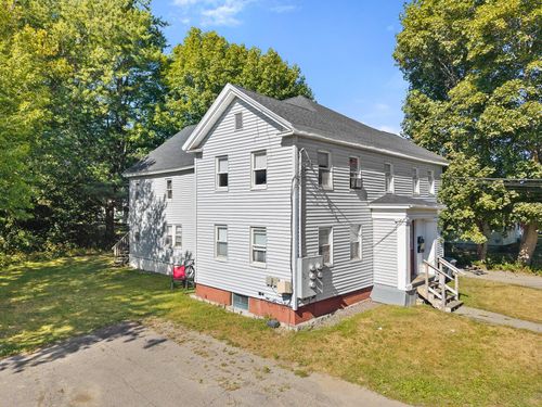 17 Elm St, Brewer, ME, 04412-2529 | Card Image