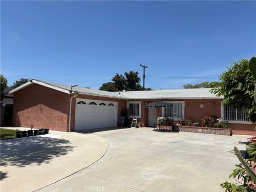 1622 S Pacific Ave, Santa Ana, CA, 92704-4315 | Card Image