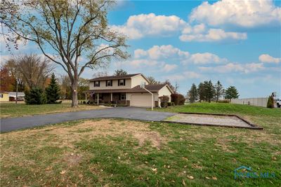 22180 Haskins Road, House other with 4 bedrooms, 2 bathrooms and 2 parking in Bowling Green OH | Image 1