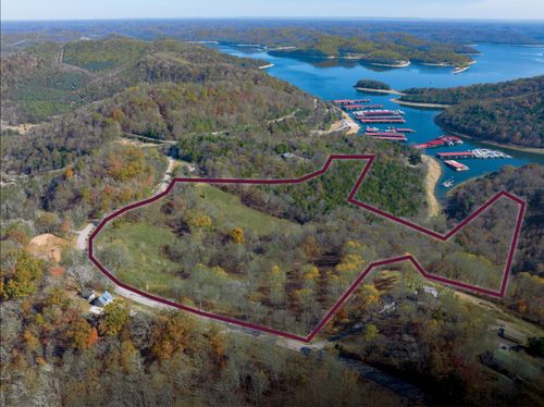 7720 Dale Ridge Rd, Lancaster, TN, 38569-5221 | Card Image