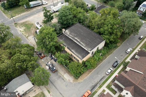 678 Florence St, CAMDEN, NJ, 08104-2211 | Card Image