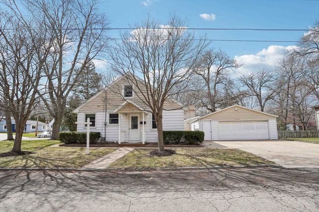 1301 Wyldhaven Avenue, House other with 3 bedrooms, 2 bathrooms and null parking in Monona WI | Image 54