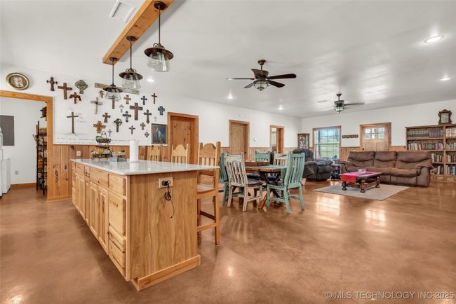 300 Nw 6 Th St, House other with 3 bedrooms, 2 bathrooms and null parking in Kingston OK | Image 20